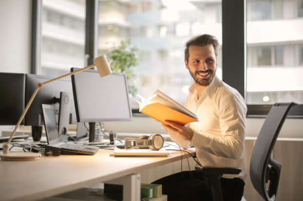 Transforme seu home office com o monitor ideal: veja como escolher!